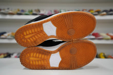 Load image into Gallery viewer, Nike SB Dunk Low Nontourage