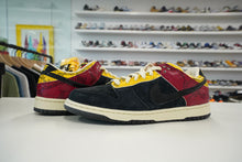 Load image into Gallery viewer, Nike SB Dunk Low Coral Snake