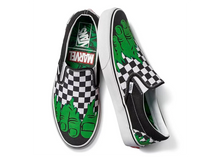 Load image into Gallery viewer, Vans Slip-On Marvel Hulk
