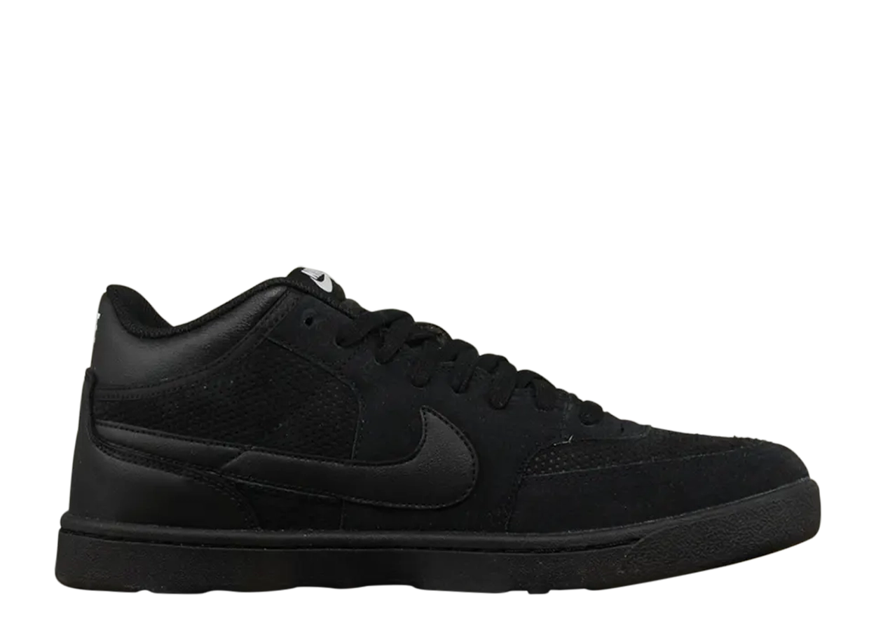 Nike Court Challenge SB