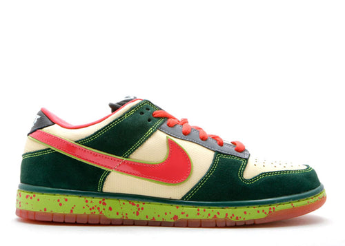 Nike SB Dunk Low Mosquito