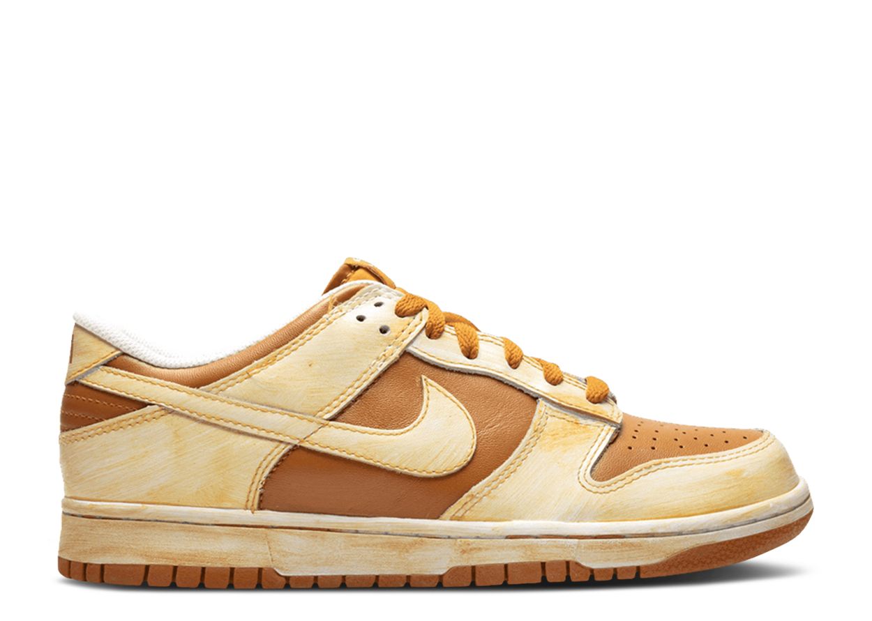 dunk low dark curry