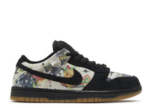 Load image into Gallery viewer, Nike SB Dunk Low Supreme Rammellzee
