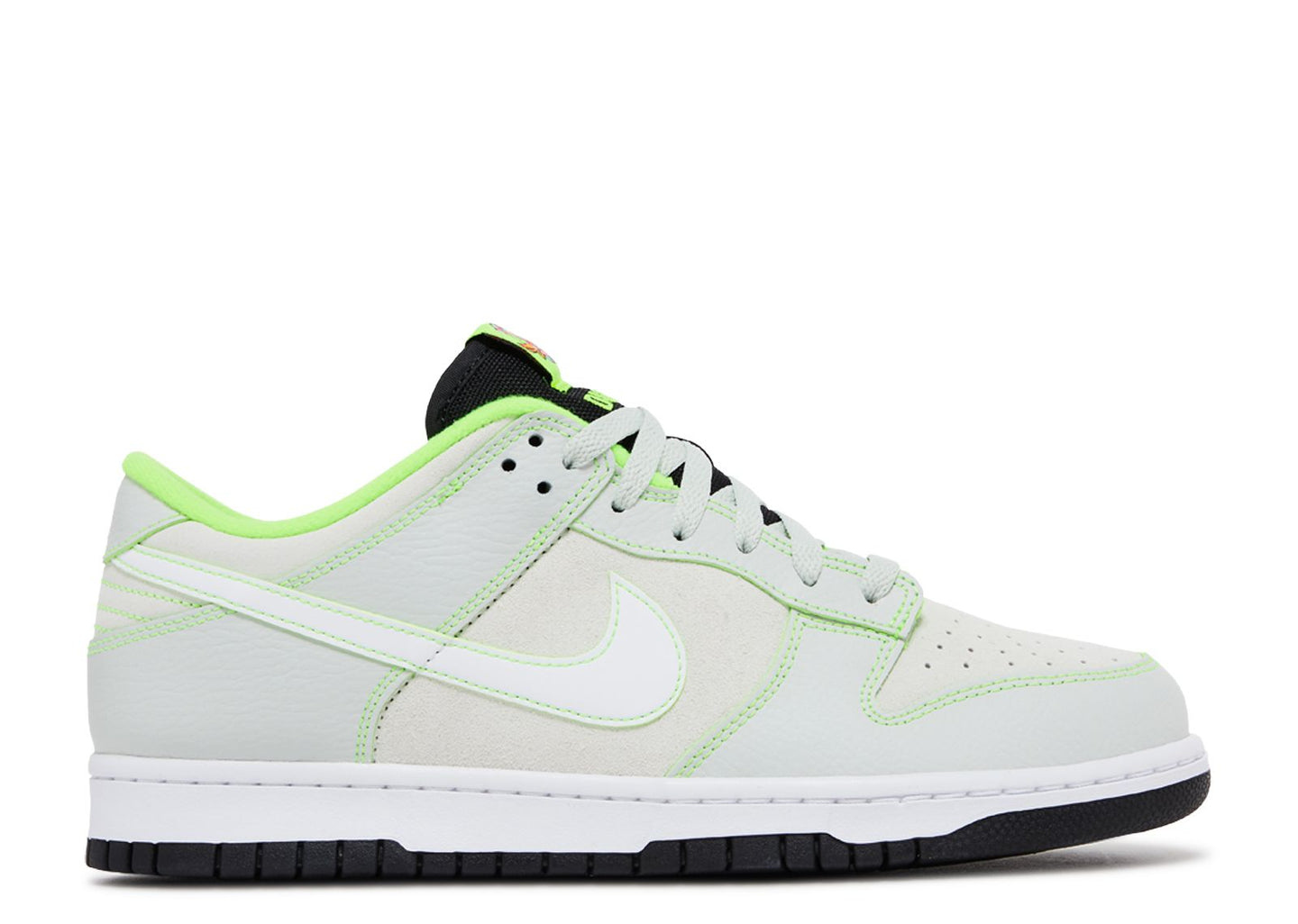 Nike Dunk Low University of Oregon PE (2023)