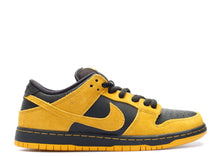 Load image into Gallery viewer, Nike SB Dunk Low Iowa