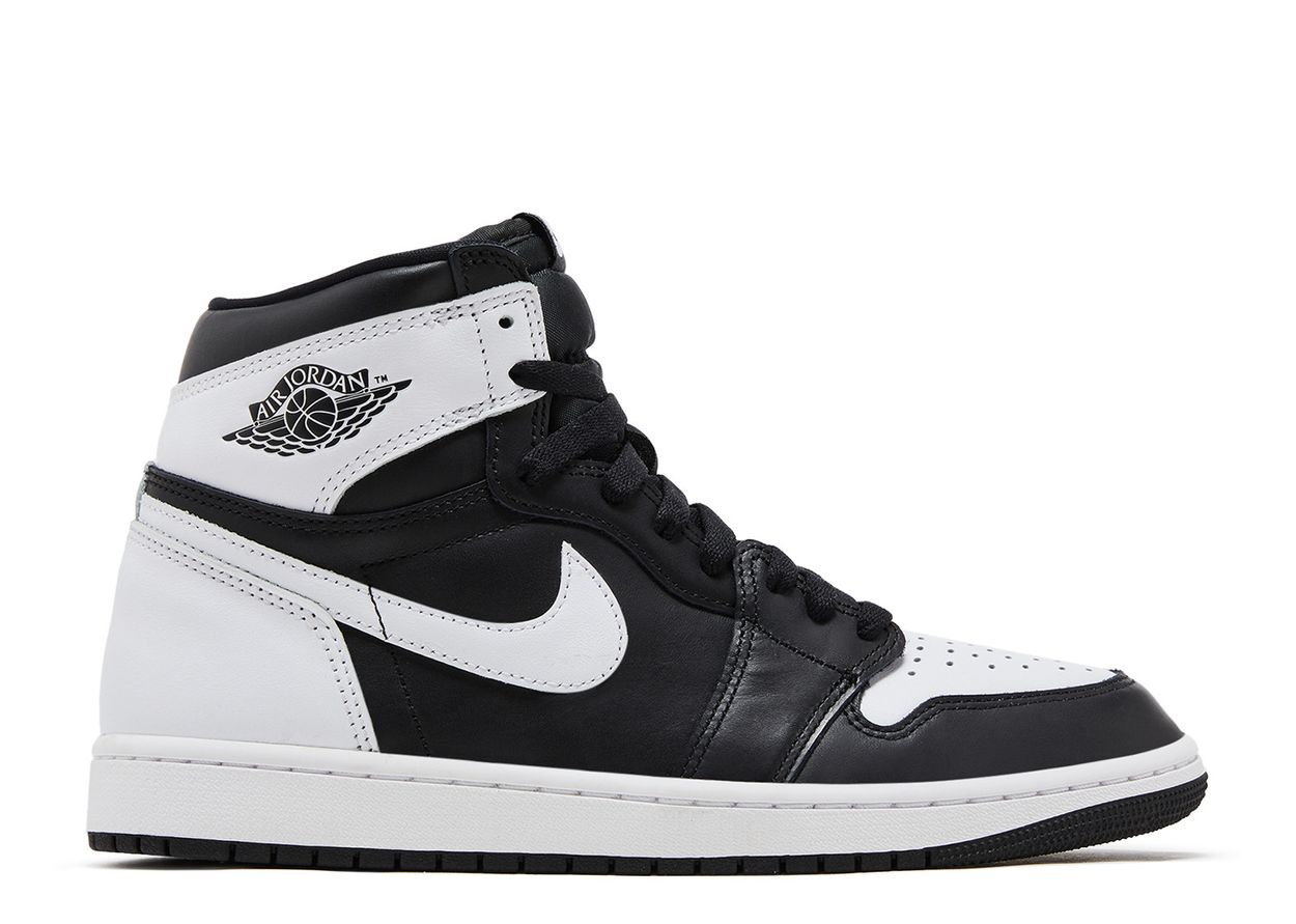 Air Jordan 1 Retro High Black White