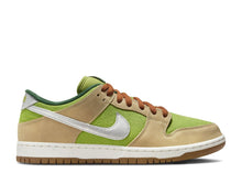 Load image into Gallery viewer, Nike SB Dunk Low Escargot