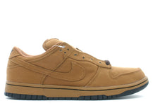 Load image into Gallery viewer, Nike SB Dunk Low Carhartt