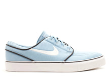 Load image into Gallery viewer, Nike SB Zoom Stefan Janoski Ice Blue