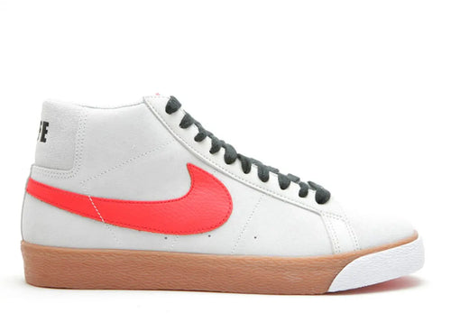 Nike SB Blazer Swoosh Life