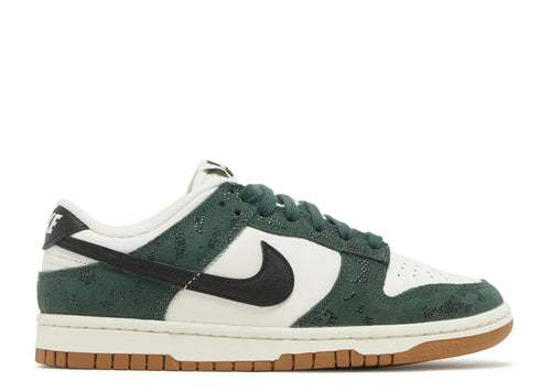 Nike Dunk Low Green Snake (W)