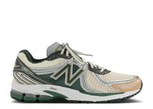 Load image into Gallery viewer, New Balance 860v2 Aime Leon Dore Green