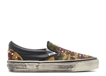 Load image into Gallery viewer, Vans LX Classic Slip-On 98 Pearlized Pack Camo Black