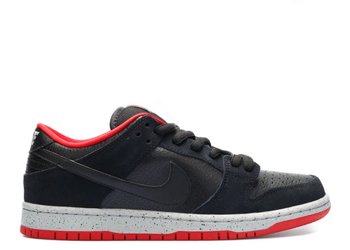 Nike SB Dunk Low Black Cement