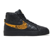 Load image into Gallery viewer, Nike SB Blazer Mid QS Supreme Black