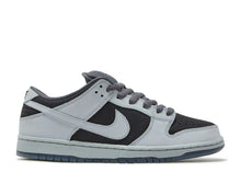 Load image into Gallery viewer, Nike SB Dunk Low Atlas 35MM Grey
