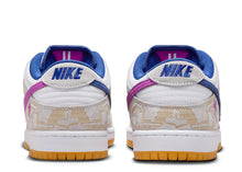 Load image into Gallery viewer, Nike SB Dunk Low Rayssa Leal