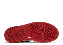 Load image into Gallery viewer, Air Jordan 1 Retro High Varsity Red