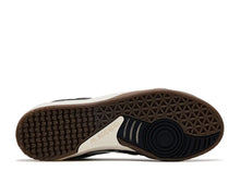 Load image into Gallery viewer, Adidas Koresco National Kith Black Gum