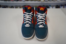 Load image into Gallery viewer, Nike SB Dunk High Quagmire