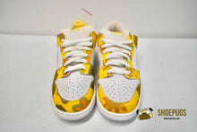 Load image into Gallery viewer, Nike SB Dunk Low De La Soul (2005)