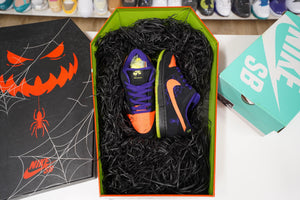 Nike SB Dunk Low Night of Mischief Halloween (Special Box)