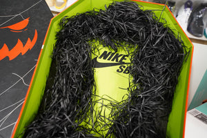 Nike SB Dunk Low Night of Mischief Halloween (Special Box)