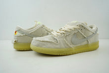 Load image into Gallery viewer, Nike SB Dunk Low Mummy