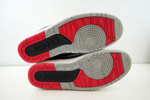 Load image into Gallery viewer, Air Jordan 2 Retro Infrared Cement