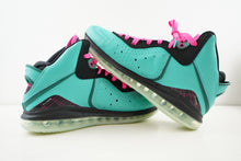 Load image into Gallery viewer, Nike LeBron 8 South Beach