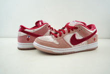 Load image into Gallery viewer, Nike SB Dunk Low StrangeLove Skateboards