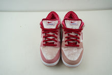 Load image into Gallery viewer, Nike SB Dunk Low StrangeLove Skateboards