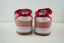 Load image into Gallery viewer, Nike SB Dunk Low StrangeLove Skateboards