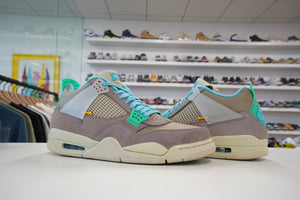 Air Jordan 4 Retro Union Taupe Haze