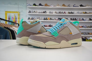 Air Jordan 4 Retro Union Taupe Haze
