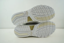 Load image into Gallery viewer, New Balance 992 White Silver Nimbus Cloud