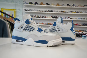 Air Jordan 4 Retro Military Blue