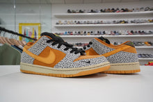 Load image into Gallery viewer, Nike SB Dunk Low Safari