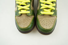 Load image into Gallery viewer, Nike SB Dunk Low Jedi