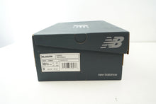 Load image into Gallery viewer, New Balance 2002R Thisisneverthat