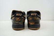 Load image into Gallery viewer, Nike SB Dunk Low Pushead 2