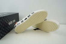 Load image into Gallery viewer, Vans Classic Slip-On SNS Venice Beach