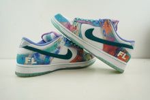 Load image into Gallery viewer, Nike SB Dunk Low Futura Laboratories Bleached Aqua