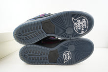 Load image into Gallery viewer, Nike SB Dunk Nardwuar (Signed)