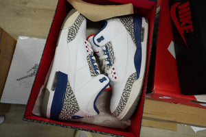 Air Jordan 3 Retro True Blue (2016)