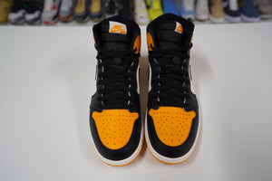 Air Jordan 1 Retro High Taxi