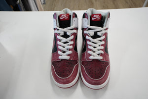 Nike SB Dunk High Jason Voorhees