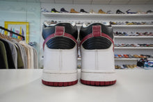 Load image into Gallery viewer, Nike SB Dunk High Jason Voorhees