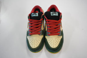Nike SB Dunk Low Mosquito