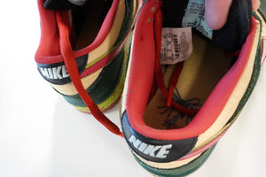 Nike SB Dunk Low Mosquito